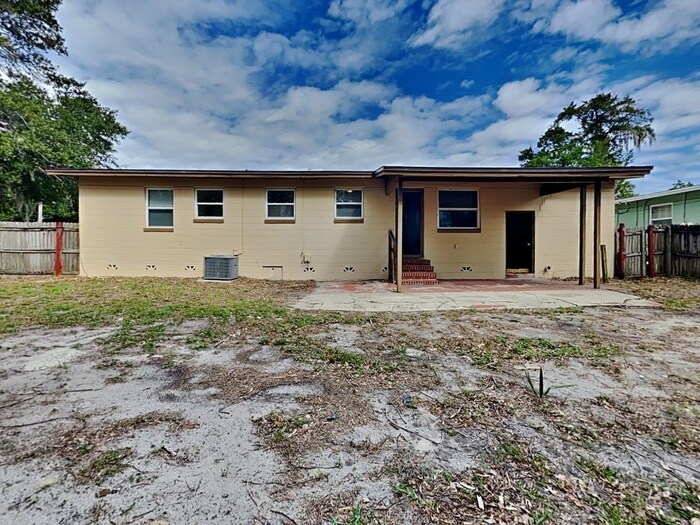 Building Photo - 6004 Anvil Rd