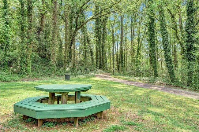 Building Photo - 968 Sexton Dr