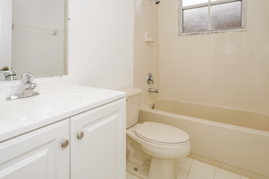 Building Photo - 11108 SW 243rd Ln