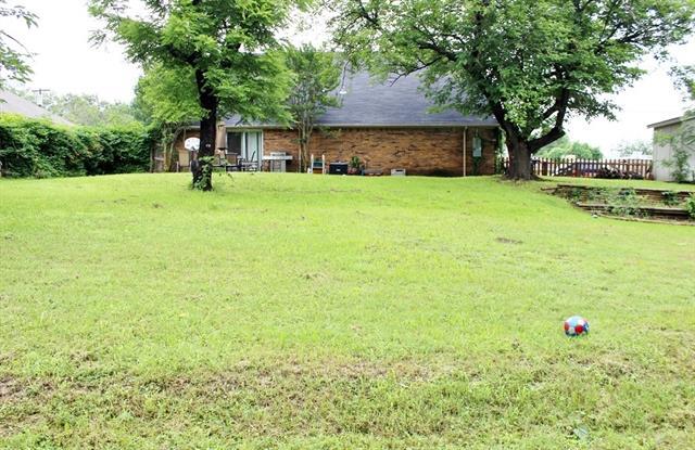 Building Photo - 508 Trail Lake Pl
