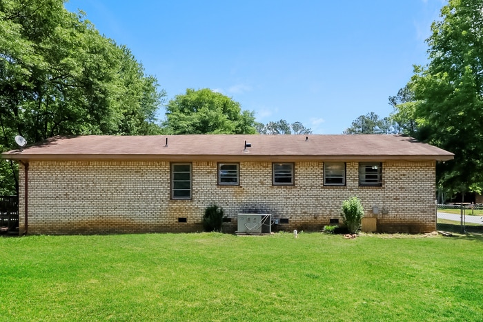 Building Photo - 58 Chickasaw Trail