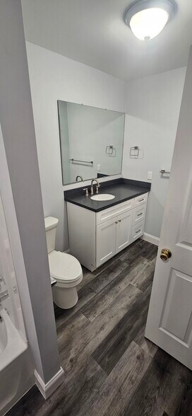 Main bath - 2605 Durham Rd