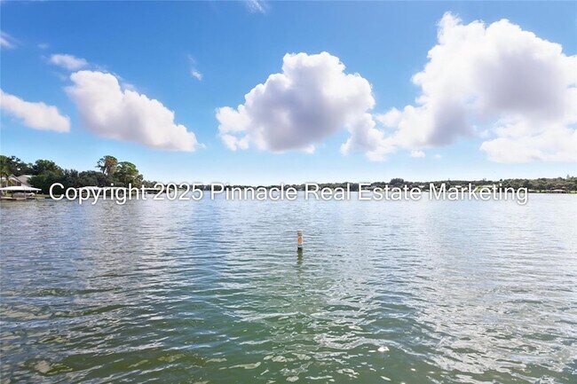 Building Photo - 3063 Lake June Blvd