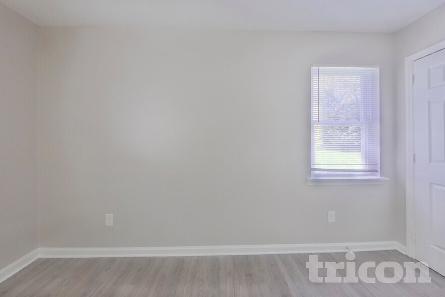 Building Photo - 7307 Hooksett Ct
