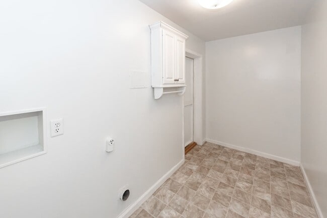 Building Photo - 1521 Juniper St