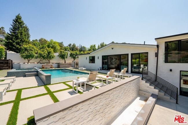 Building Photo - 20226 Lorenzana Dr