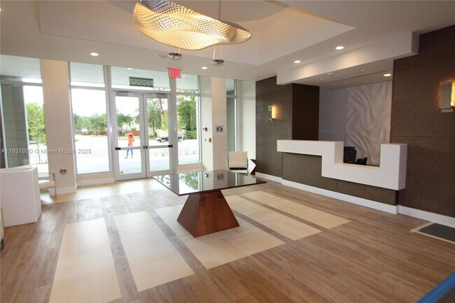 Building Photo - 7875 NW 107th Ave