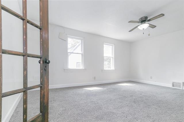 Building Photo - 615 Pine St