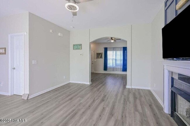 Building Photo - 108 Maidstone Dr