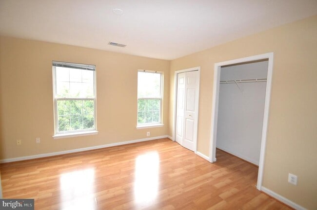 Building Photo - 21081 Pickerelweed Terrace