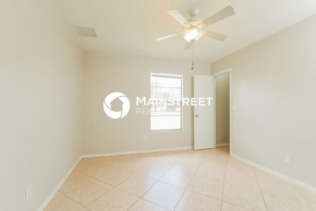 Building Photo - 3 Bedroom Pet-Friendly Home in Port St. Lucie, FL with Main Street Renewal
