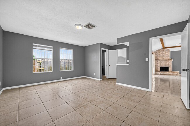 Building Photo - 4131 Baynard Dr