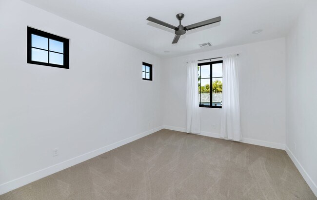 Building Photo - 4518 N 39th St