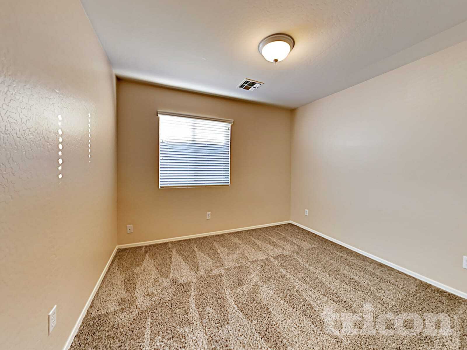 Building Photo - 23683 W Huntington Dr