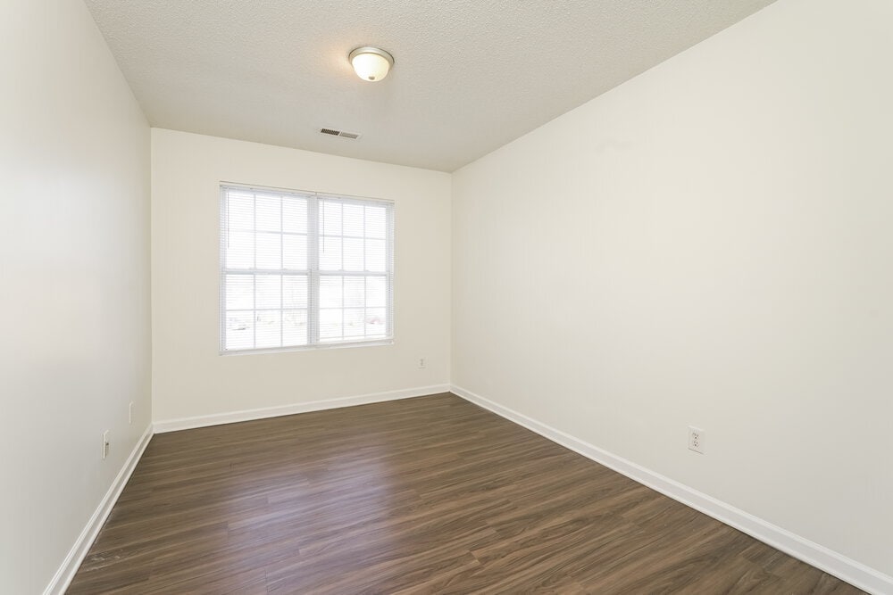 Building Photo - 4802 Mystic Oak Dr