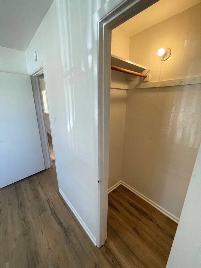 Building Photo - 740main