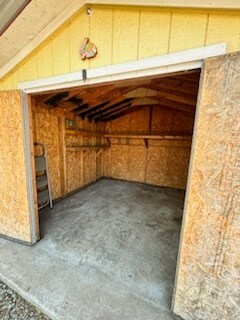 Building Photo - 2161 Larkin Rd