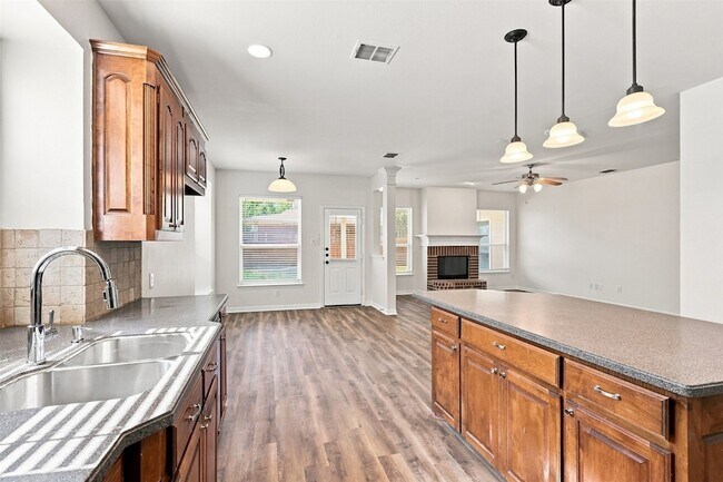 Building Photo - 3403 Oakleigh Ln