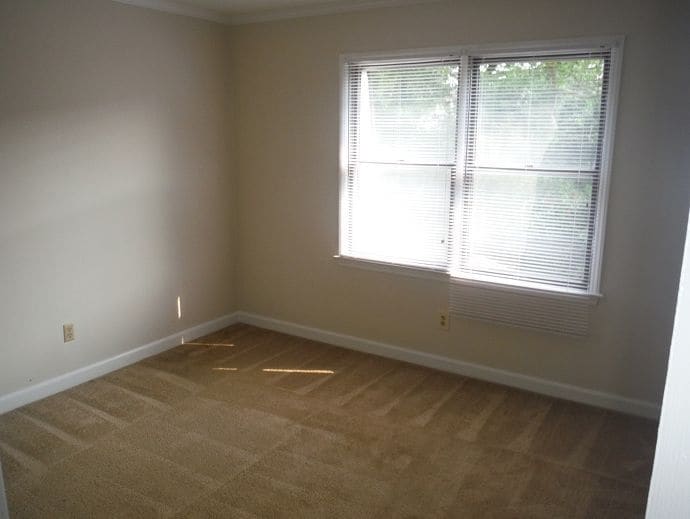 Building Photo - 104 Cedar Ct