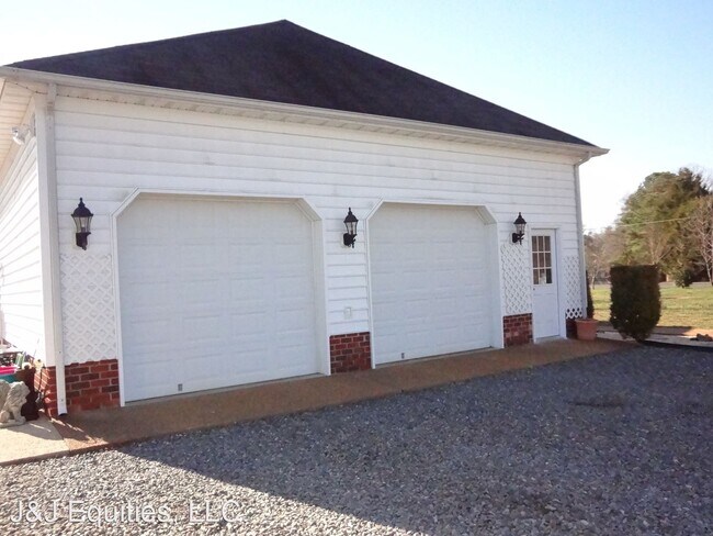 Building Photo - 3 br, 3 bath House - 5078 Charles City Rd