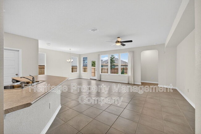 Building Photo - 8014 Kingfisher Lndg