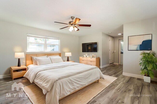 Building Photo - 1560 Palmetto St