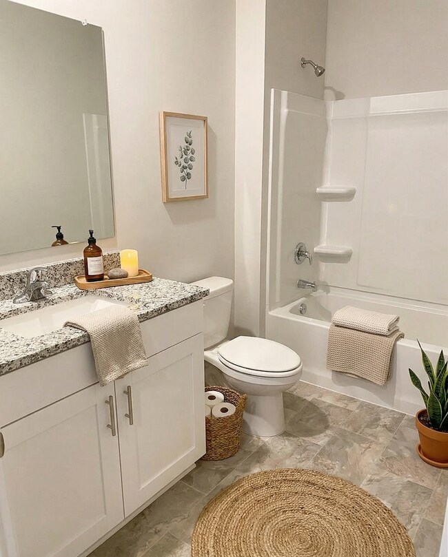 Building Photo - 4 bed 2 bath home built in 2023 in Somerville