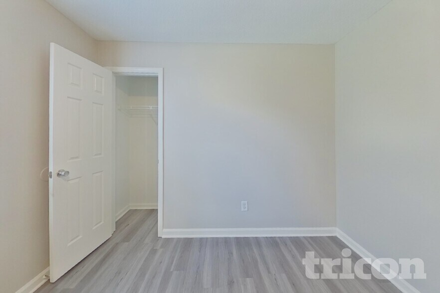 Building Photo - 109 Jaybird Ln