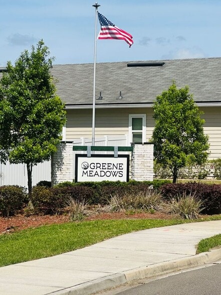 Building Photo - 12573 Grn Mdw Dr