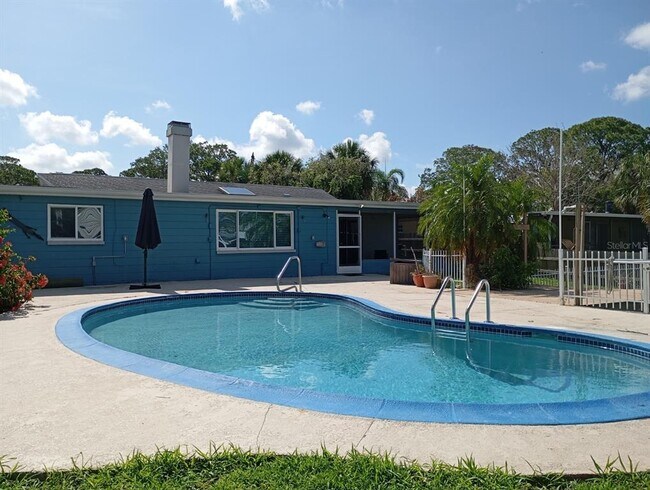 Building Photo - 5024 Miller Bayou Dr