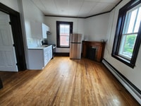 Building Photo - 10 Langdon St