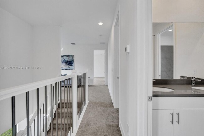 Building Photo - 13145 Addilyn Ct