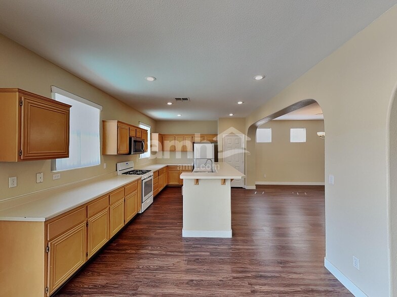 Building Photo - 8060 Villa Trovas Ct