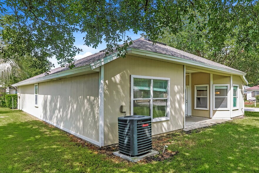 Building Photo - 8059 Carisbrook Ct