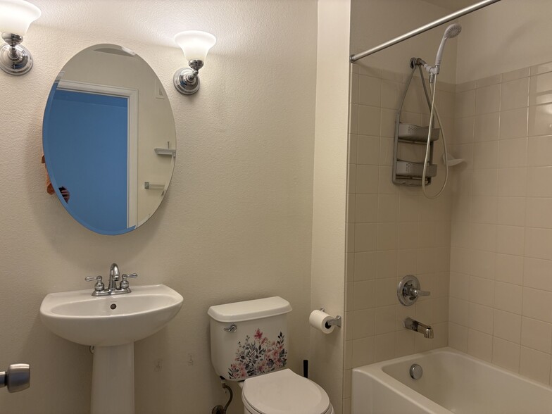 second bathroom - 3875 S Dayton St
