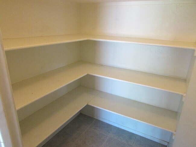Building Photo - 1346 S Palomino Creek Dr