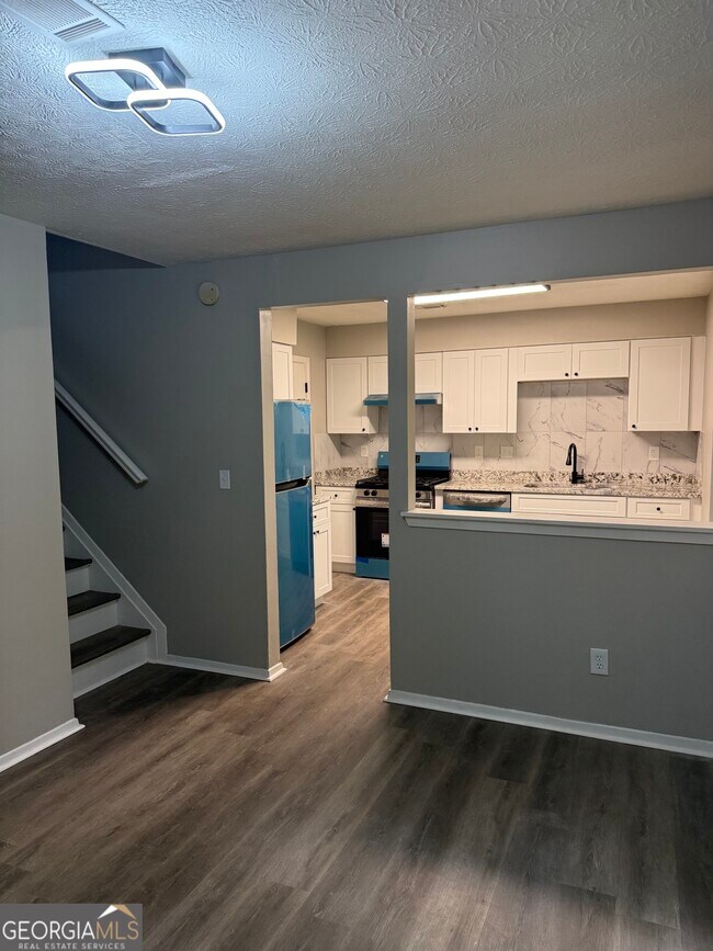 Building Photo - 1297 Old Countryside Cir