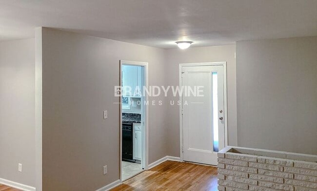 Building Photo - MOVE IN BY JUNE 23rd AND RECEIVE HALF  OFF...