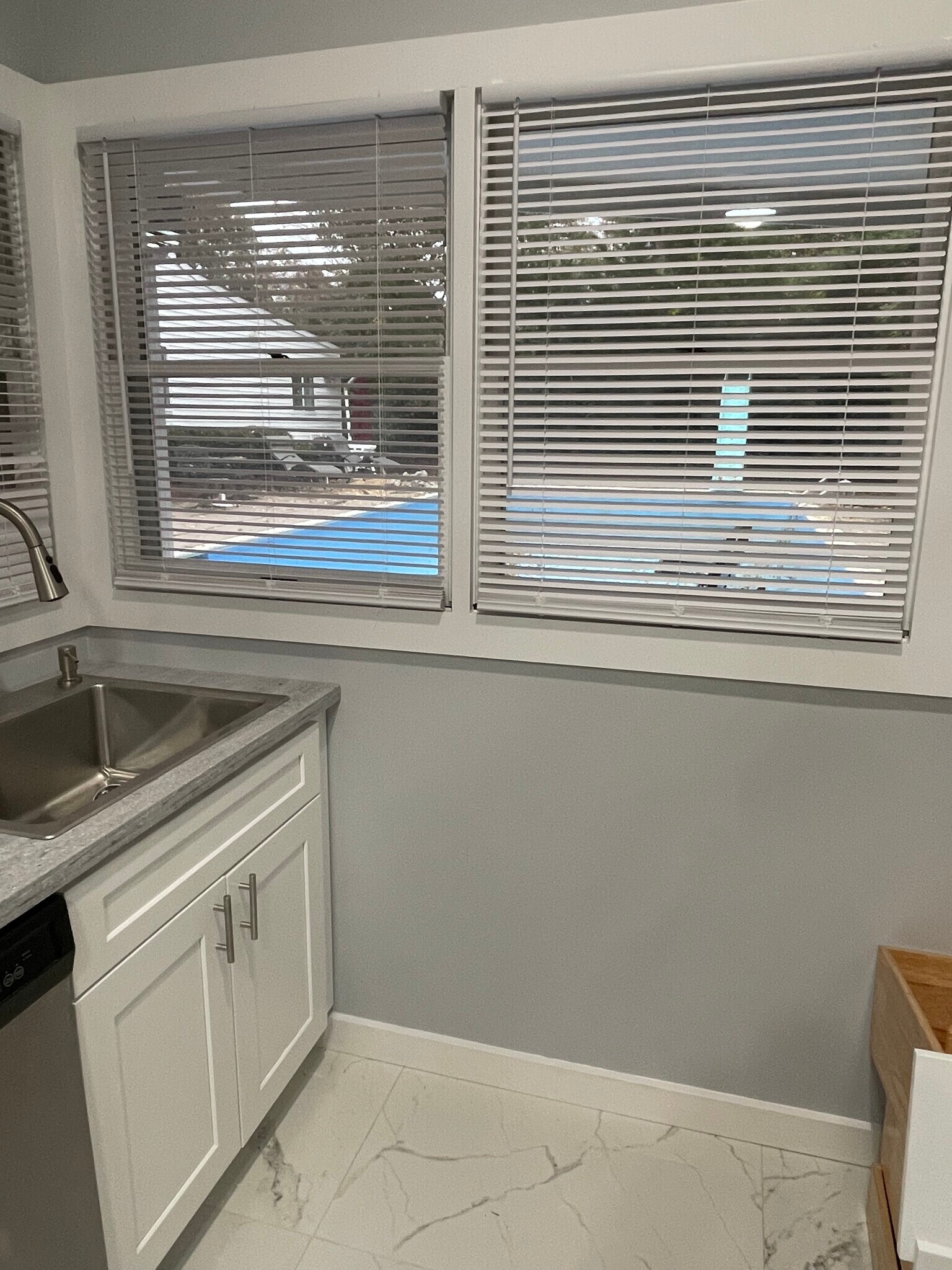 Building Photo - 66 Cedar Oaks Ave