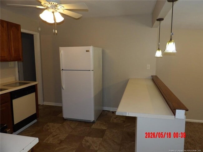 Building Photo - 508 Farmview Dr