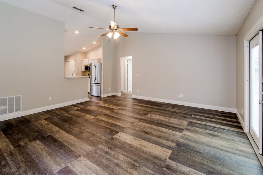 Building Photo - 294 Turtle Dove Dr