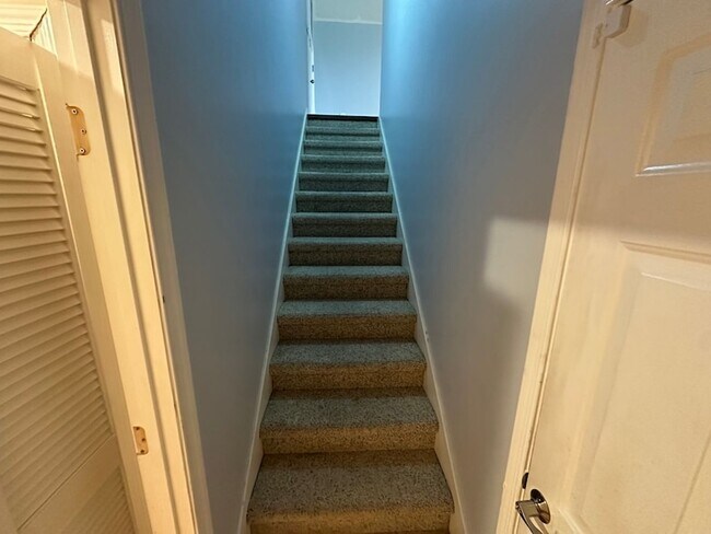 Building Photo - 245 Cobblestone Landing
