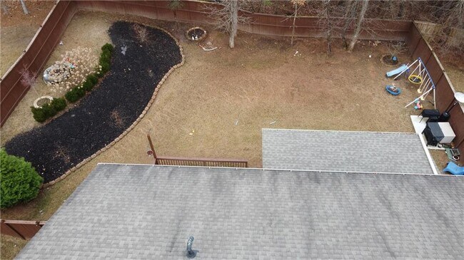 Building Photo - 4865 Alexandria Ave