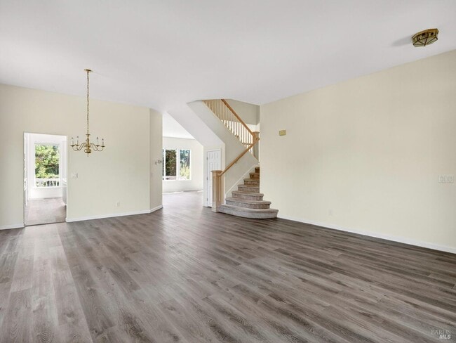 Building Photo - 5794 Owl Hill Ave