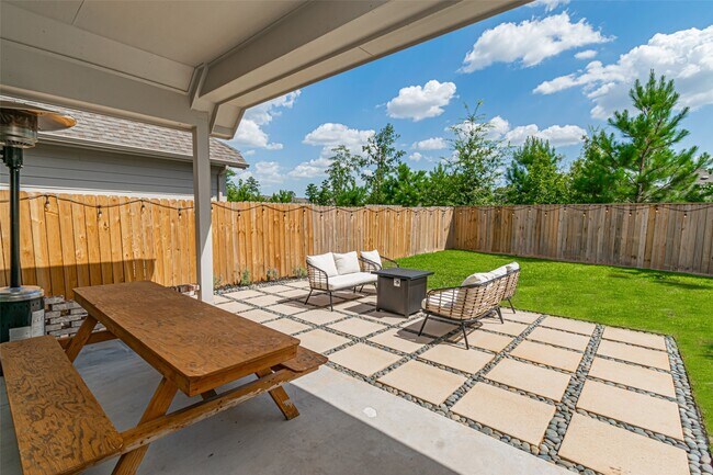 Building Photo - 546 Cedar Harbor Ct