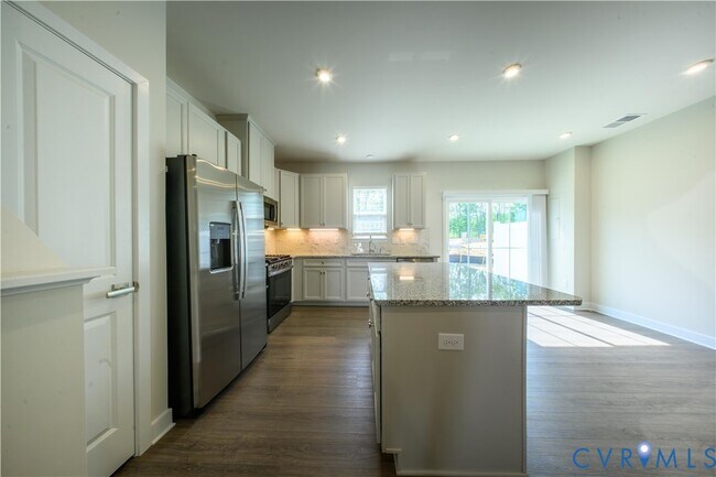 Building Photo - 10637 Pink Lily Ln