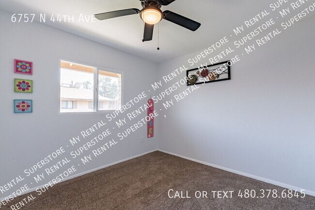 Building Photo - 6757 N 44th Ave