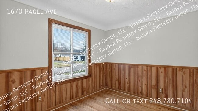 Building Photo - 1670 Pagel Ave