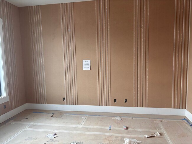 Building Photo - BRAND NEW Gorgeous 6 bed 7 bath with Pool ...