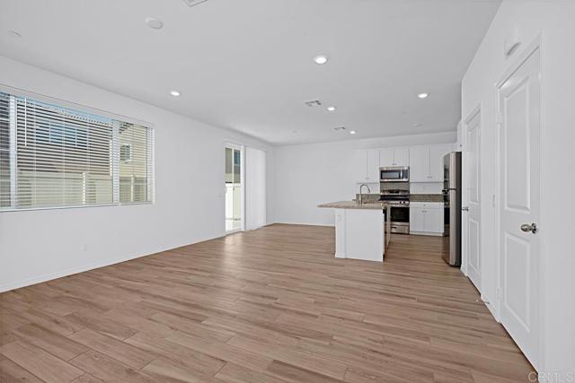 Building Photo - 30136 Bonita Spgs St